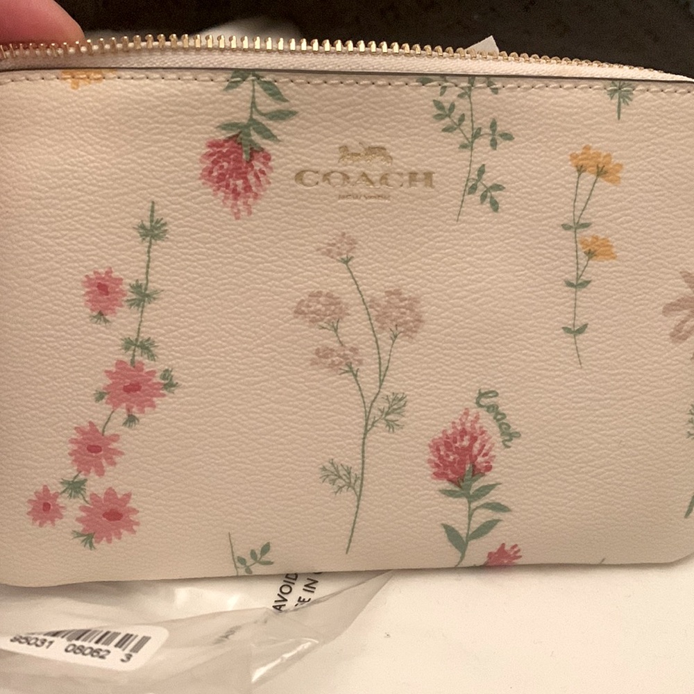 NWT Coach wristlet